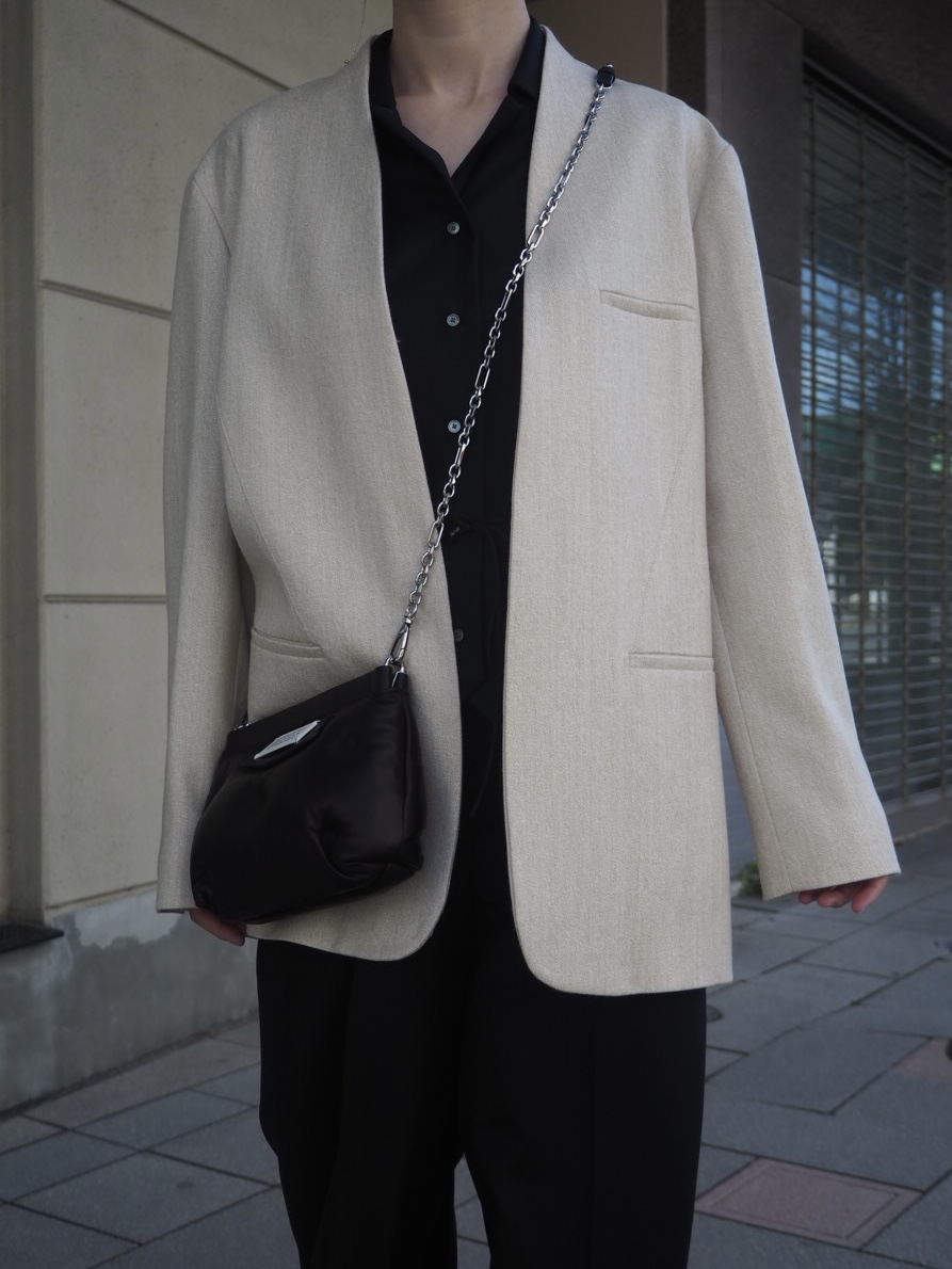 seya.】NOLSOY BLOUSE , TRAVEL PANTS , TORSHAVN COLLARLESS JACKET | CIENTO  BLOG