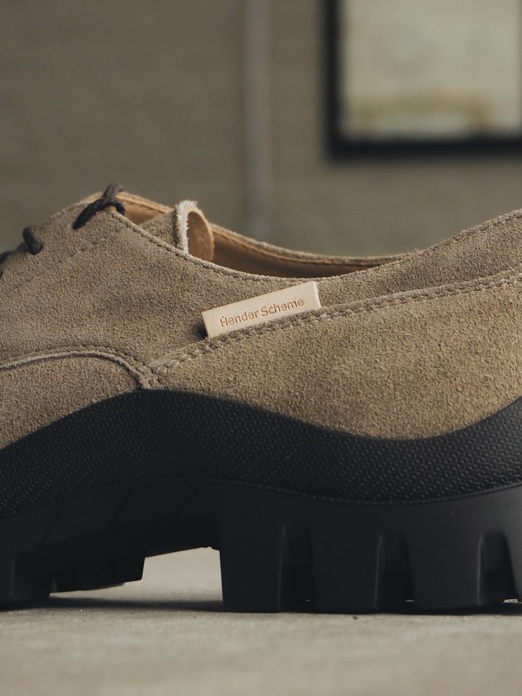 Hender Scheme】 人気モデル”derby #2146″のスエードバージョンが新たにリリースされました | CIENTO BLOG